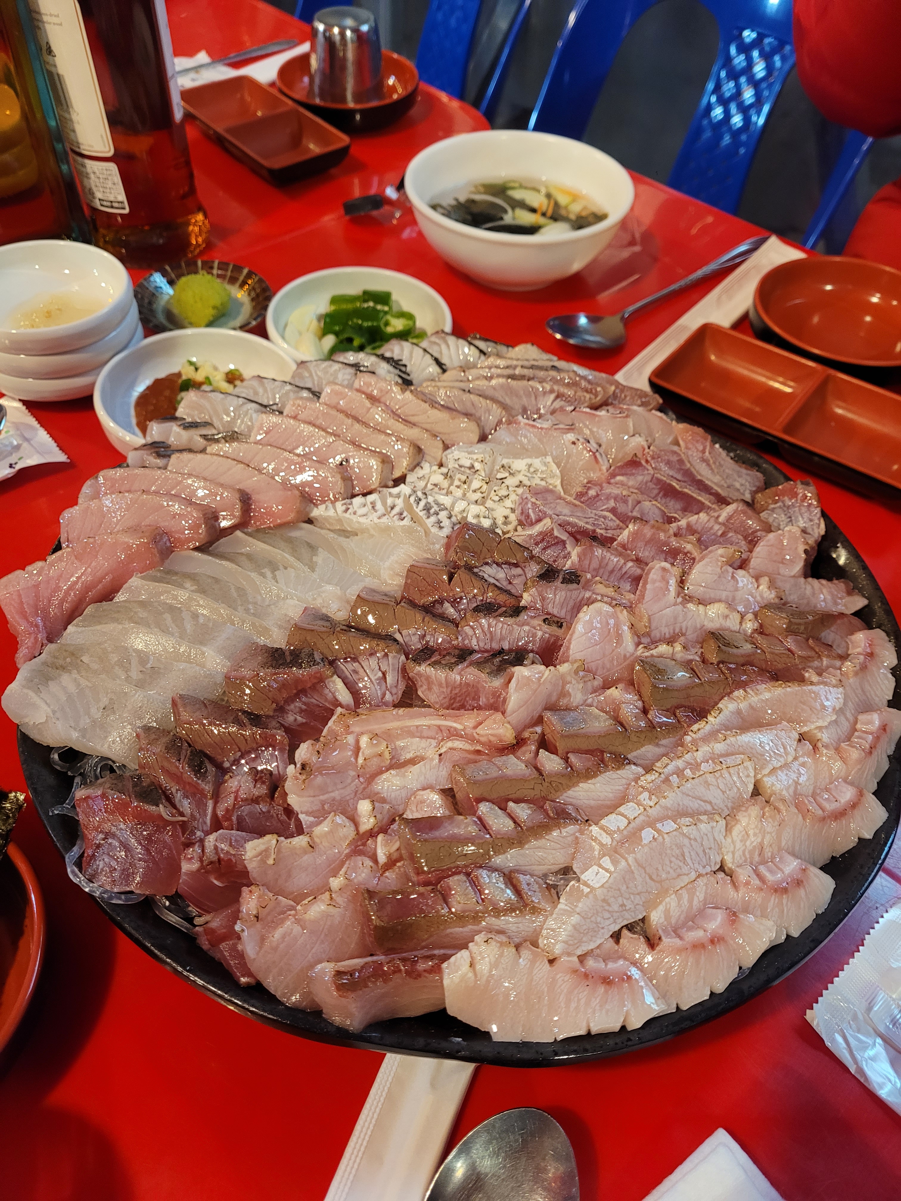 논현 보물섬의 방어회