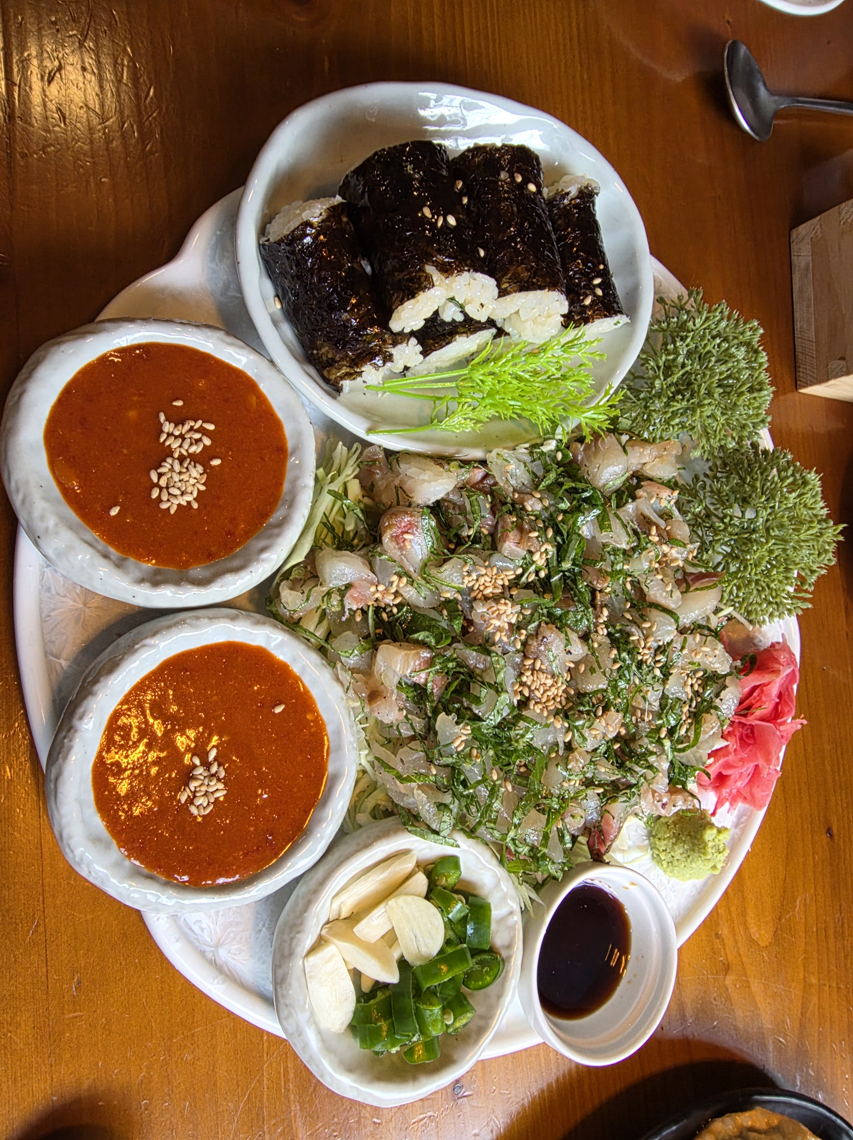 회와 김밥 한 상