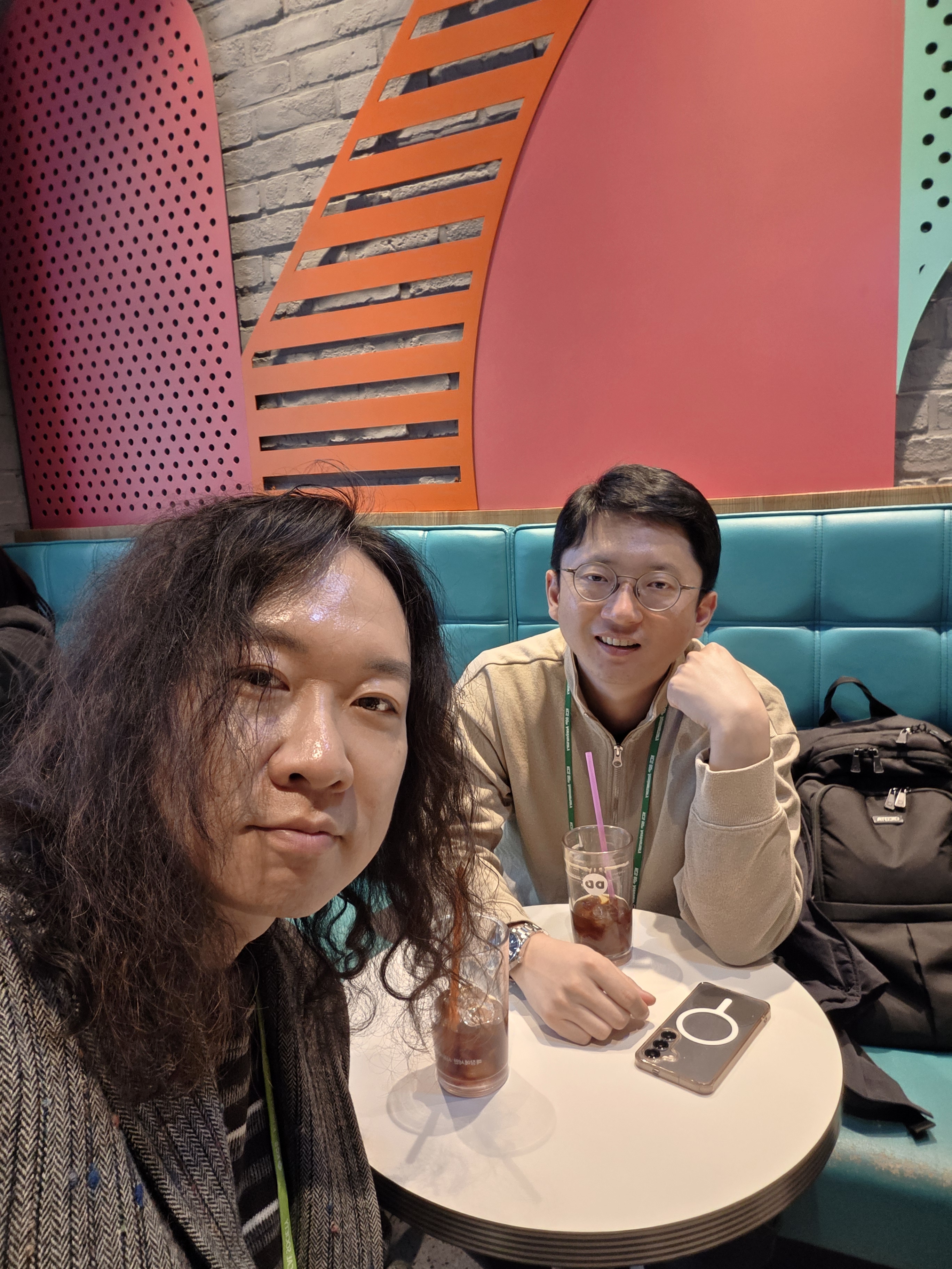 김영관 교수와 함께 찍은 사진